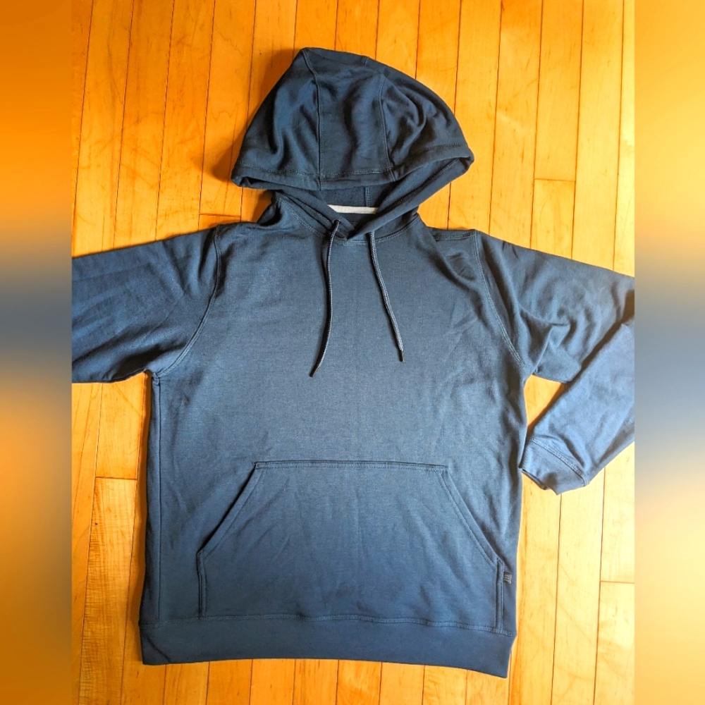 FREE FLY - M's Performance bamboo Hoodie. Size S